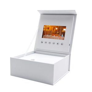 5-Inch Video Gift Box with IPS Screen – Customizable Memory Gift for Weddings, Birthdays, USB Rechargeable, Magnetic Lid,White